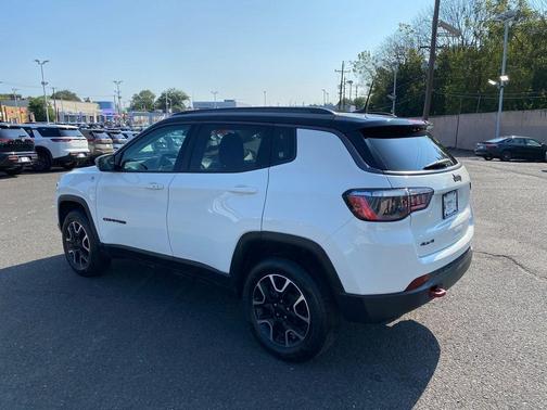 2021 Jeep Compass Trailhawk