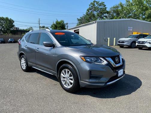 2018 Nissan Rogue SV