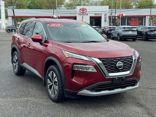 2021 Nissan Rogue SV