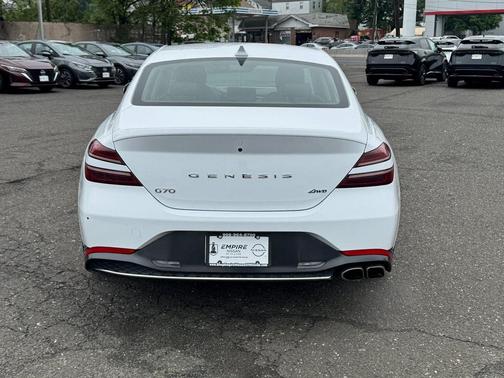 2023 Genesis G70 2.0T
