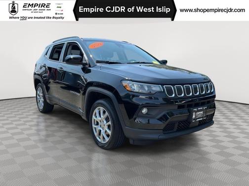 2022 Jeep Compass Latitude Lux