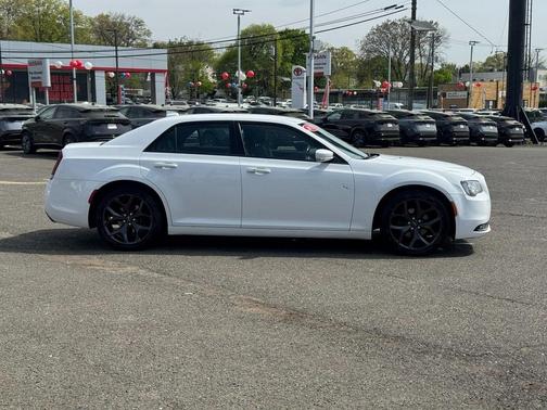 2021 Chrysler 300 S