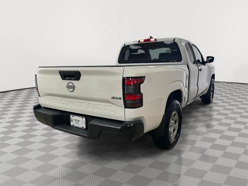 2025 Nissan Frontier S