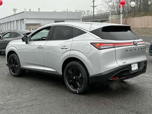 2025 Nissan Murano SV