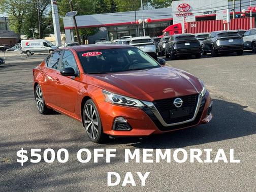 2022 Nissan Altima 2.5 SR