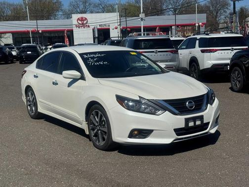 2017 Nissan Altima 2.5 SR