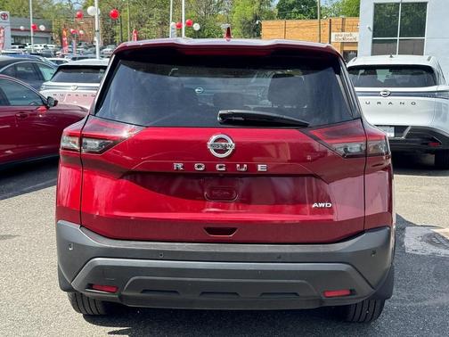 2021 Nissan Rogue S