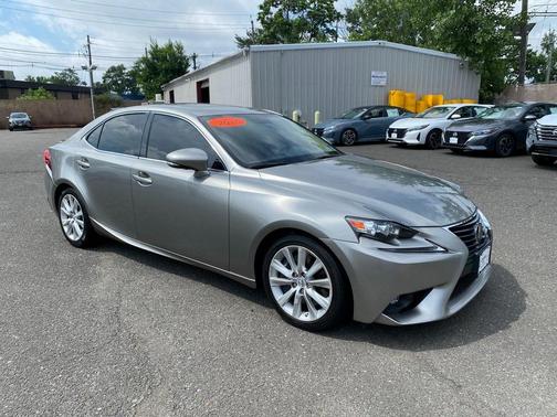 2016 Lexus IS 300 Base