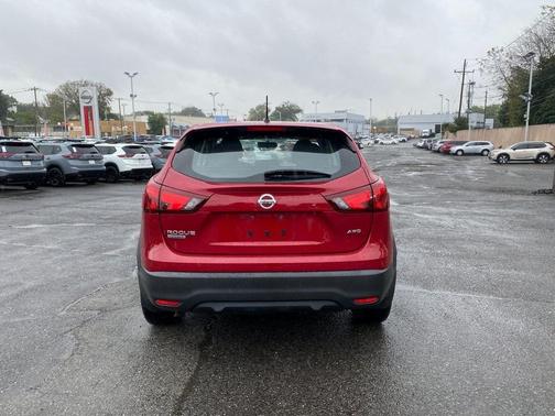 2018 Nissan Rogue Sport S