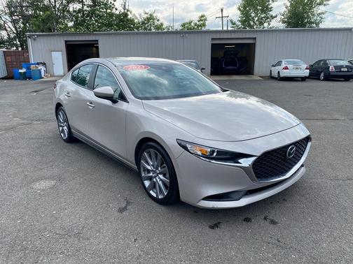 2023 Mazda Mazda3 FWD w/Select Package