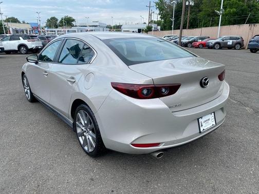 2023 Mazda Mazda3 FWD w/Select Package