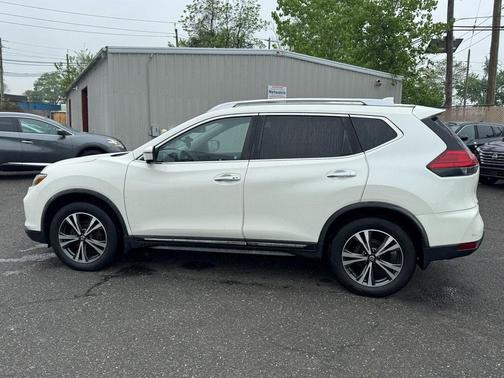 2017 Nissan Rogue SL