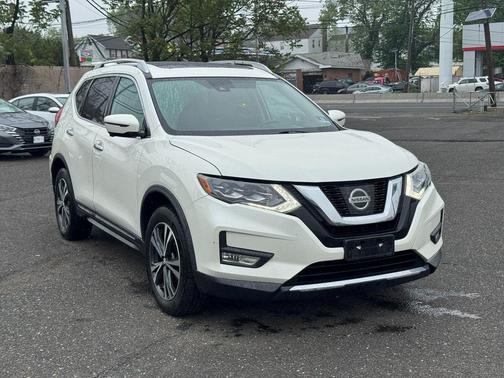 2017 Nissan Rogue SL