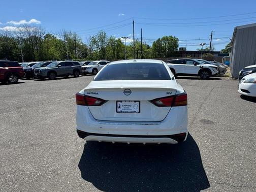2023 Nissan Altima 2.5 SV
