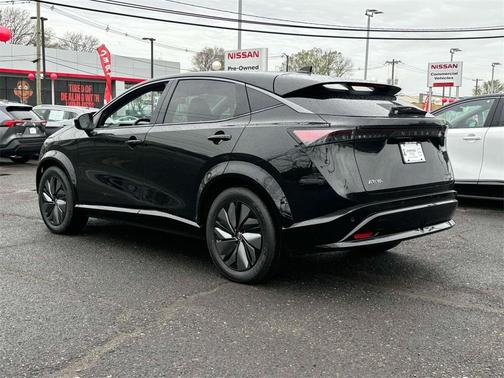 2025 Nissan ARIYA EVOLVE+