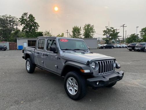 2020 Jeep Gladiator Sport