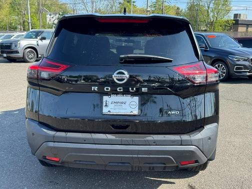 2021 Nissan Rogue S