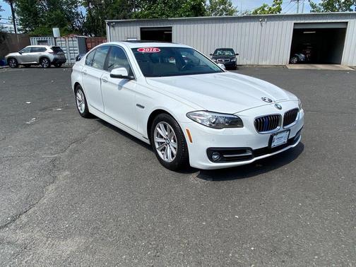 2016 BMW 528 i xDrive