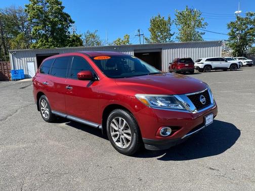 2014 Nissan Pathfinder S