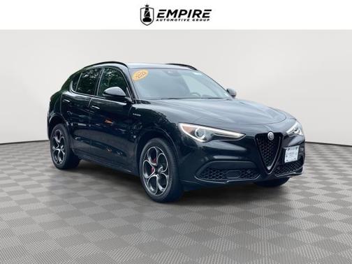 2022 Alfa Romeo Stelvio Veloce
