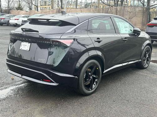 2025 Nissan ARIYA EVOLVE+