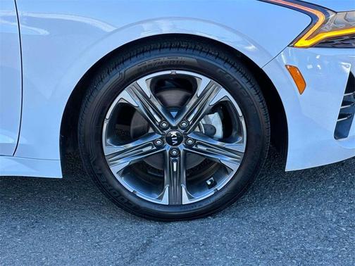 2021 Kia K5 EX