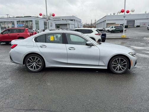 2020 BMW 330 i