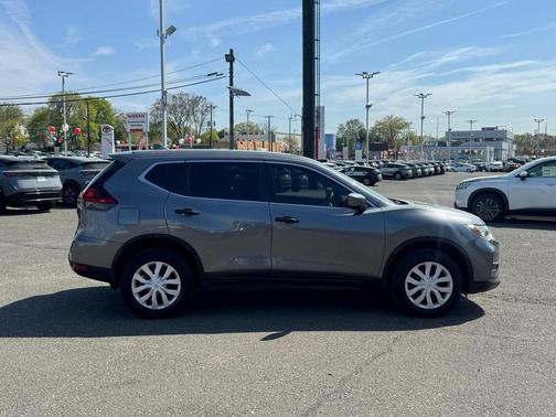 2020 Nissan Rogue S