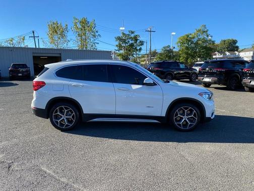 2018 BMW X1 xDrive28i