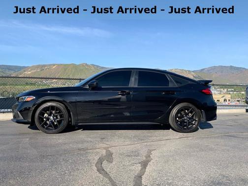 Crystal Black Pearl 2022 Honda Civic