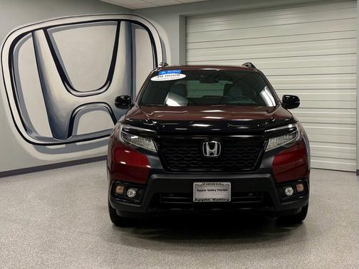 Deep Scarlet Pearl 2021 Honda Passport
