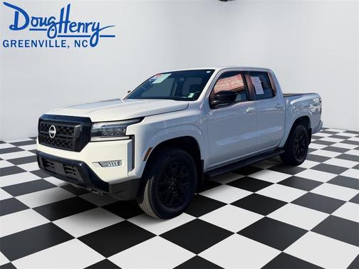 2023 Nissan Frontier SV