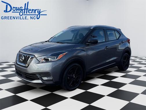2020 Nissan Kicks SR