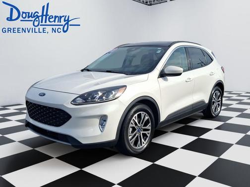 White Metallic 2022 Ford Escape SEL