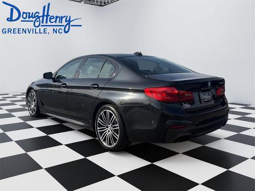 2019 BMW 530 i