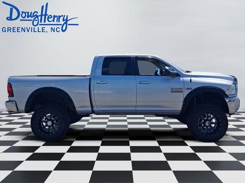 Bright Silver Clearcoat Metallic 2016 RAM 2500 SLT