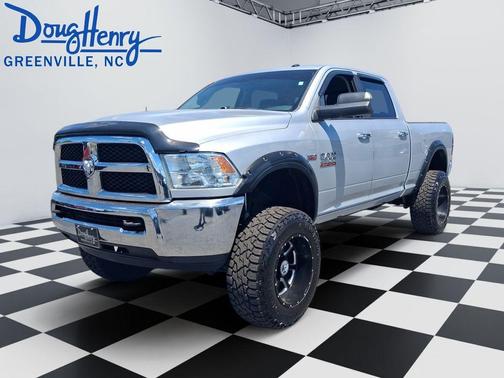 Bright Silver Clearcoat Metallic 2016 RAM 2500 SLT