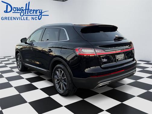 2022 Lincoln Nautilus Standard