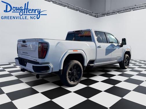 2024 GMC Sierra 2500 AT4