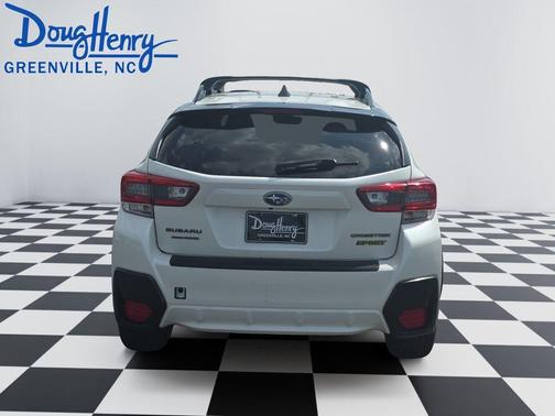 Crystal White Pearl 2022 Subaru Crosstrek Sport
