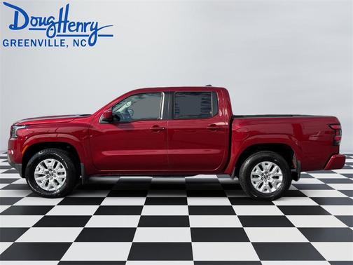 2022 Nissan Frontier SV