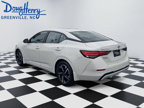 Aspen White 2025 Nissan Sentra SV