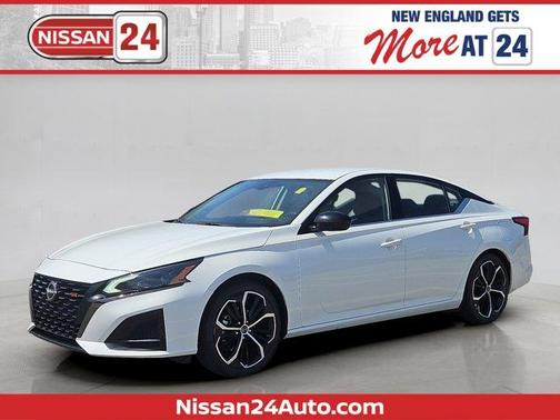 2023 Nissan Altima 2.5 SR