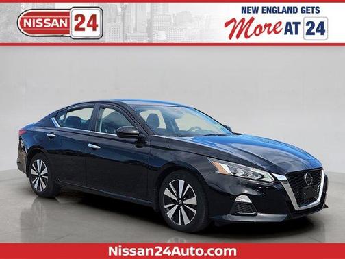2022 Nissan Altima 2.5 SV