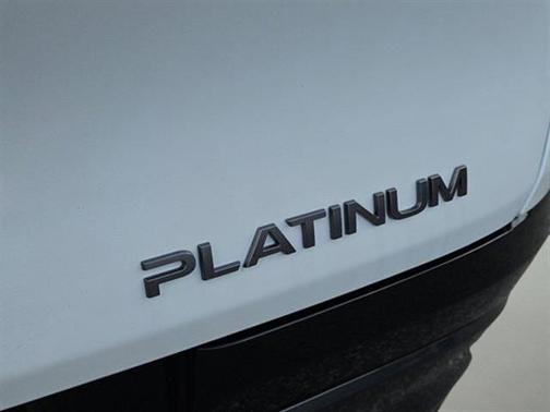 2025 Nissan Murano Platinum