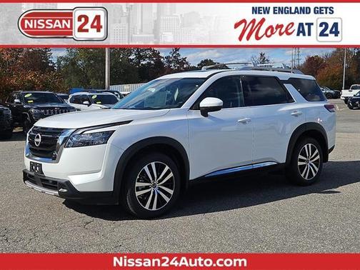 2025 Nissan Pathfinder Platinum
