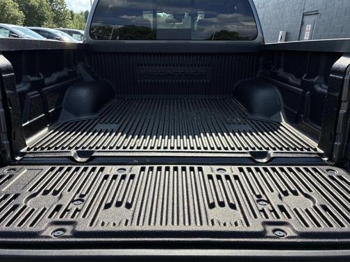 Gun Metallic 2026 Nissan Frontier SV