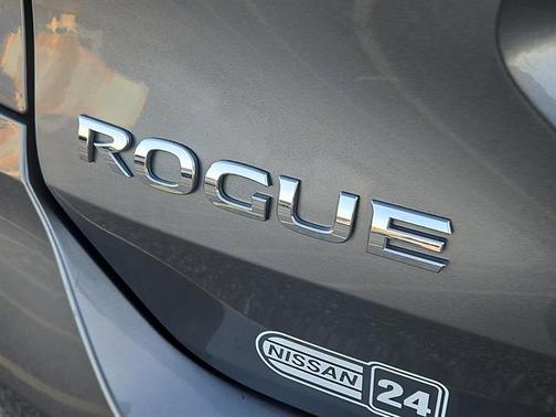 2018 Nissan Rogue S