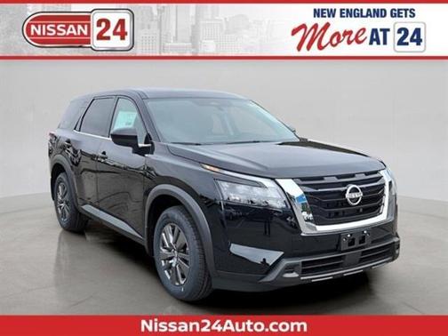 2025 Nissan Pathfinder S
