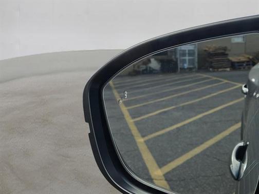 2025 Nissan Pathfinder S